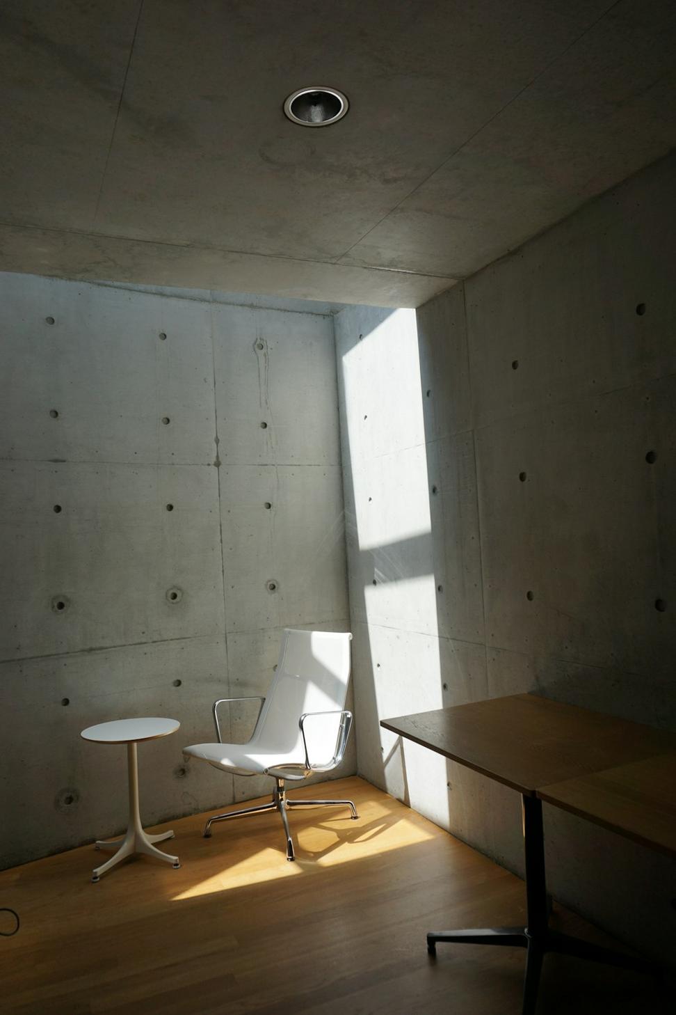 Contact Studio